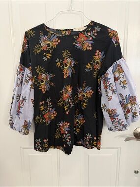 LOFT Black Floral Blouse with Light Blue Puff Sleeves Size Small
